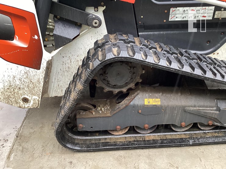 2020-bobcat-t76-image-12