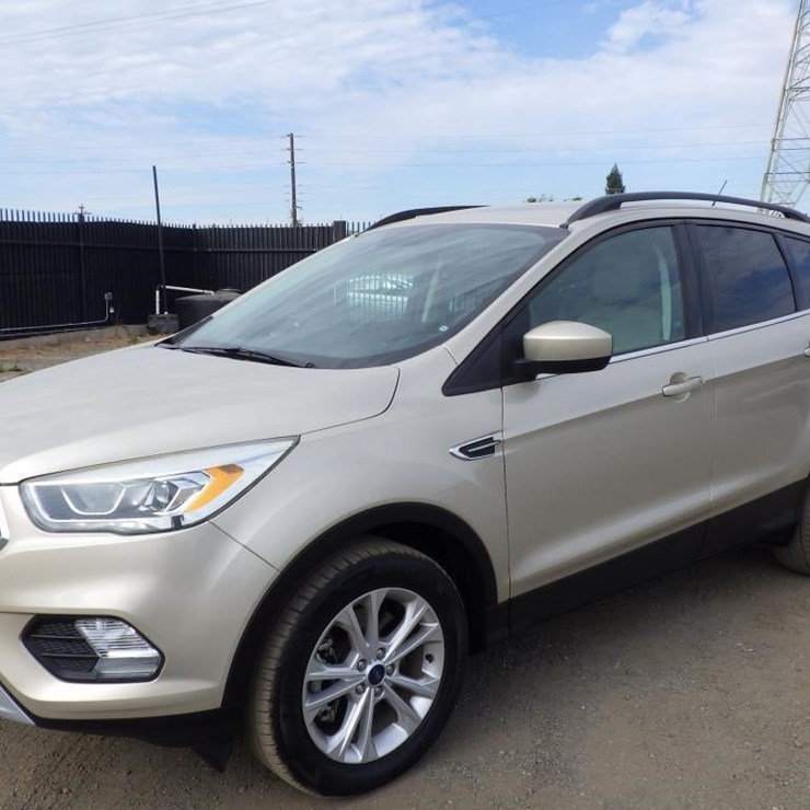 2017 FORD ESCAPE