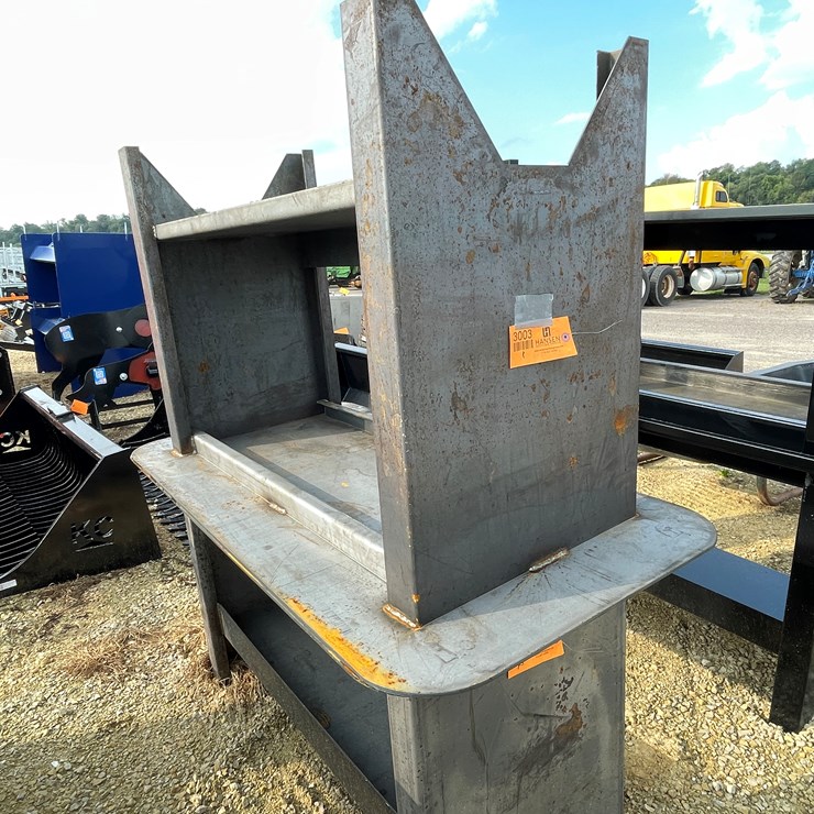 #3003 • Metal Welding Table