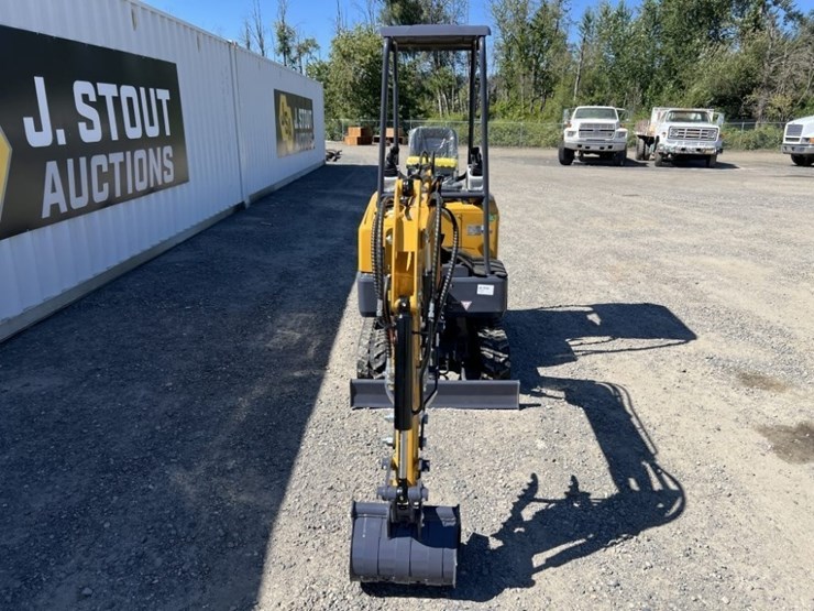 2025-cfg-mx20r-mini-hydraulic-excavator-image-8