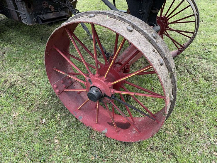 20hp-advance-rumely-universal-image-42