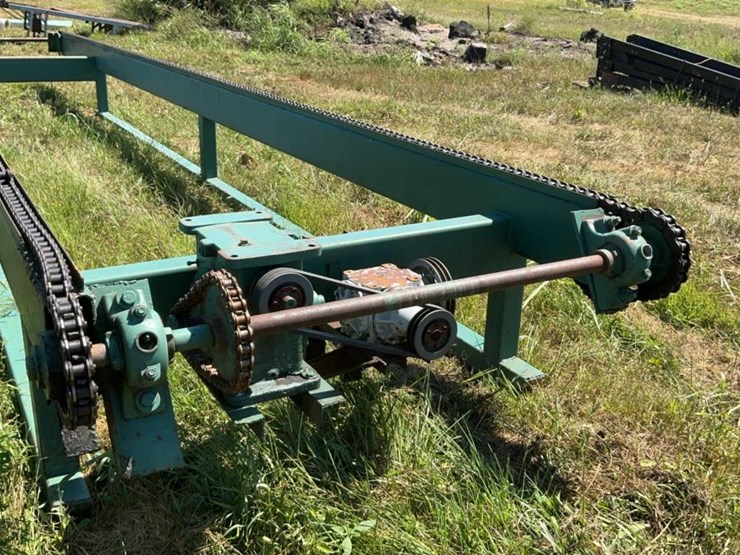 #194-•-green-chain-image-14