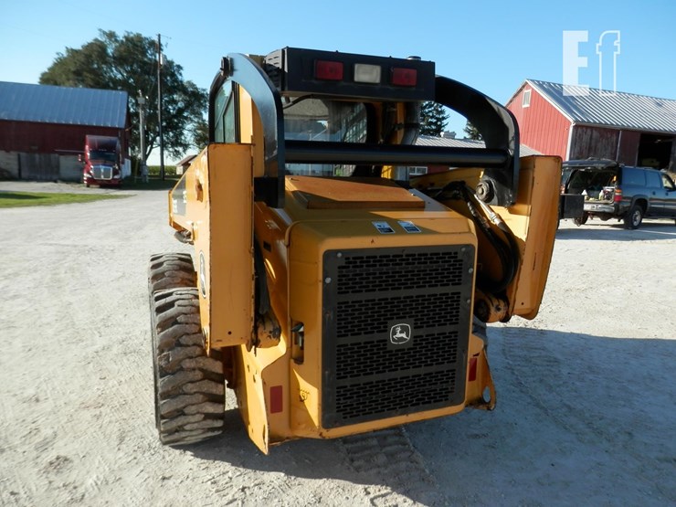 2008-deere-325-image-6