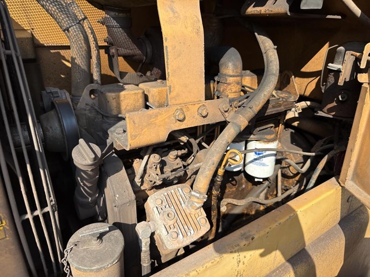 1990-case-621zf-image-27