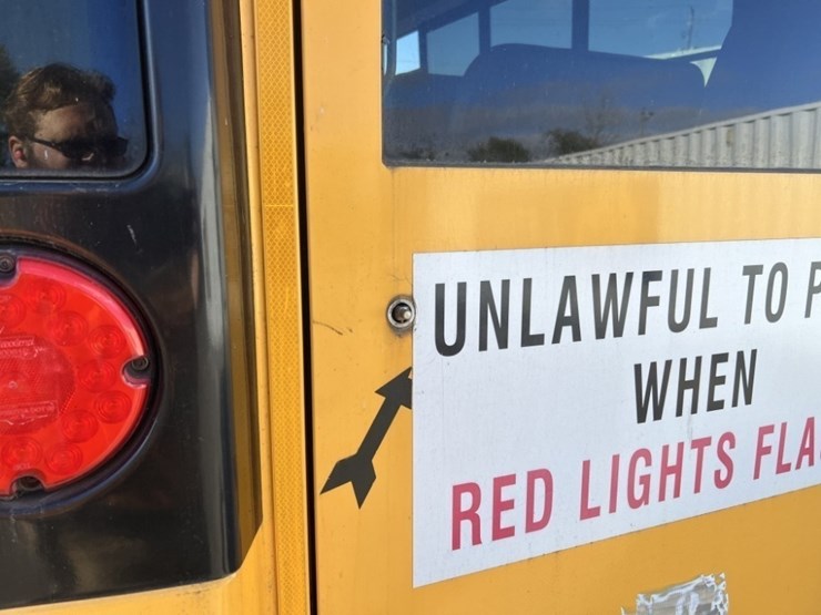2008-chevrolet-express-school-bus-image-14