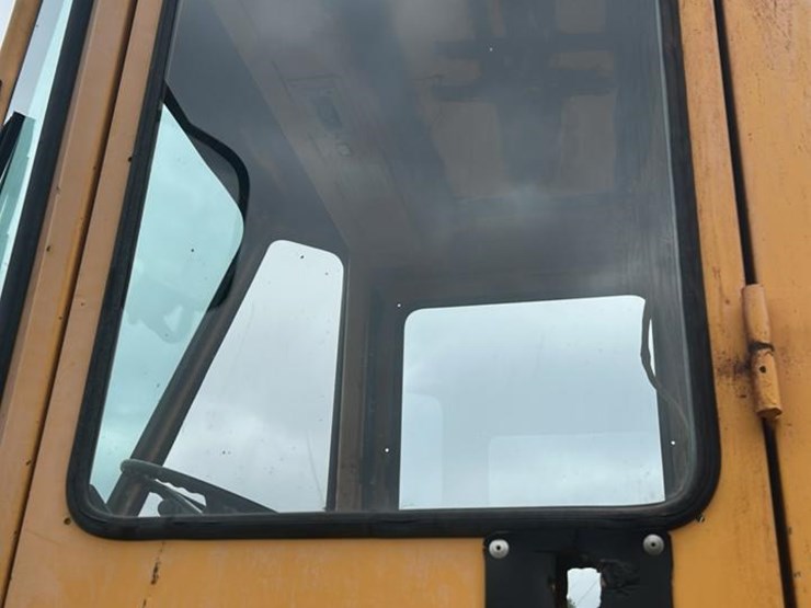 #1400-•-1985-clark-45gmc-wheel-loader-image-22
