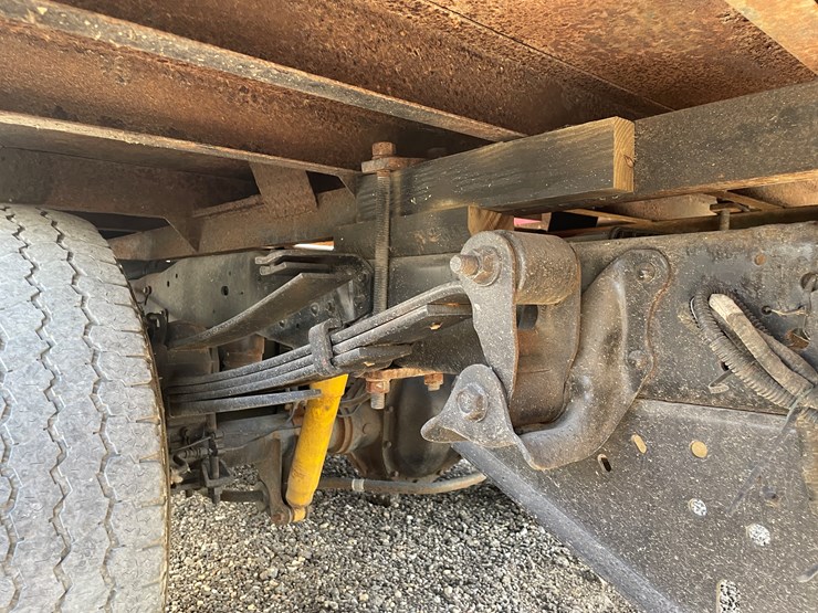2011-ford-f350-xl-image-22