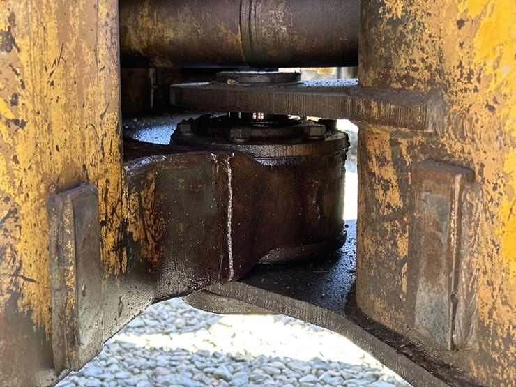 caterpillar-930-image-30