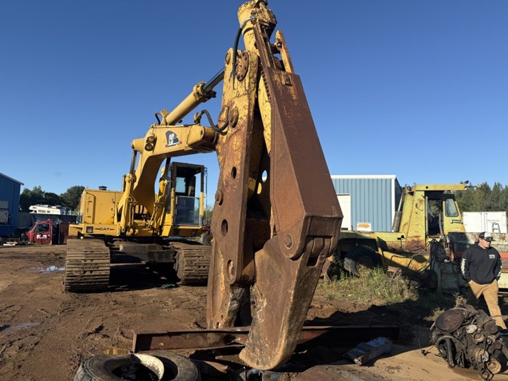caterpillar-245-image-7