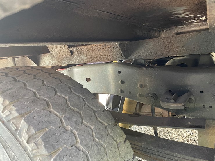 2011-ford-f350-xl-image-16
