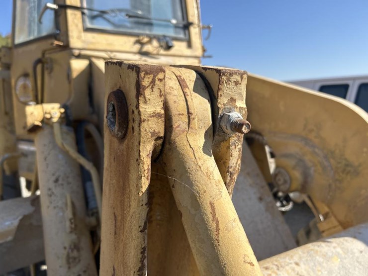 1980-caterpillar-930-image-16