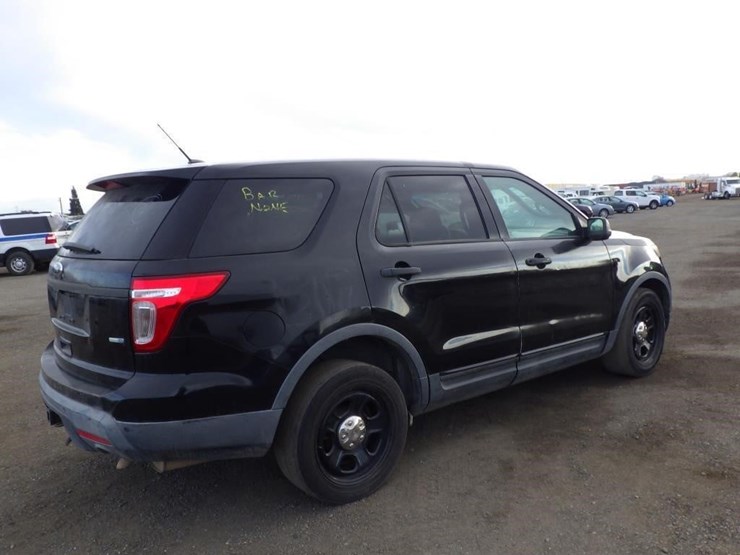 2014-ford-explorer-image-3