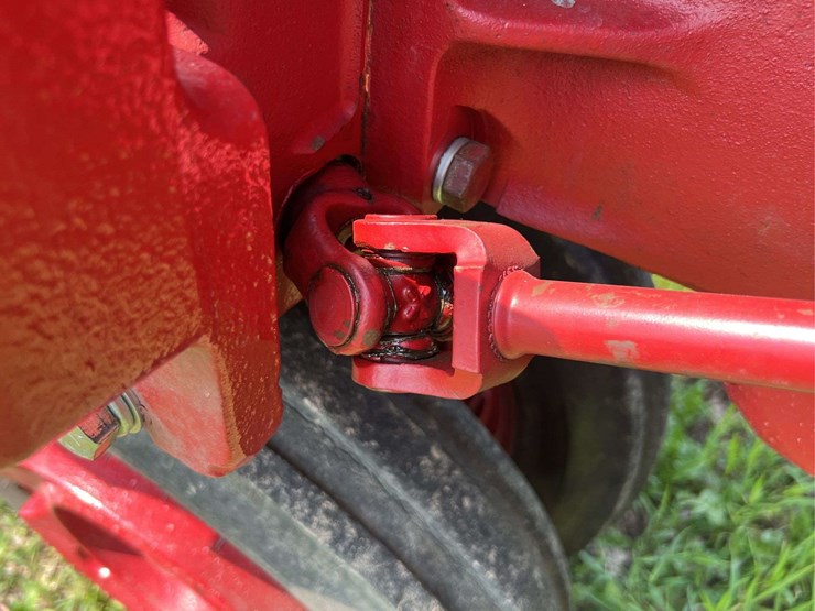 farmall-340-image-95