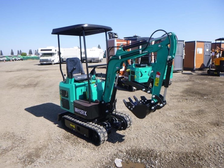 2025-agt-mh12rx-hydraulic-excavator-image-2