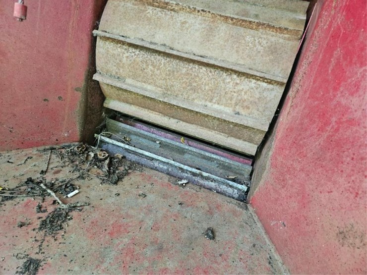 #2011-•-mobark-towable-wood-chipper-image-27