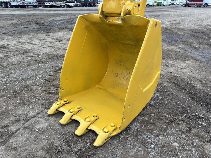 komatsu-pc50uu-1-image-11