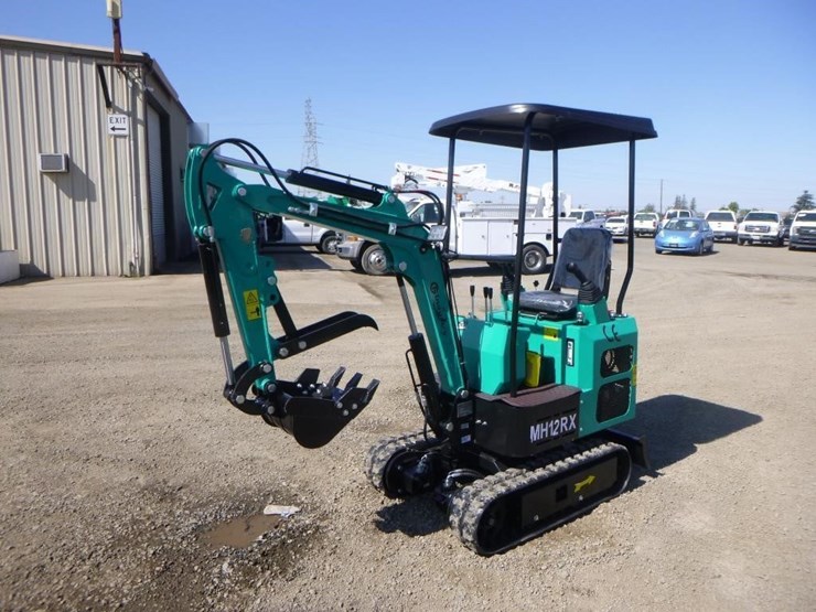 2025-agt-mh12rx-hydraulic-excavator-image-1