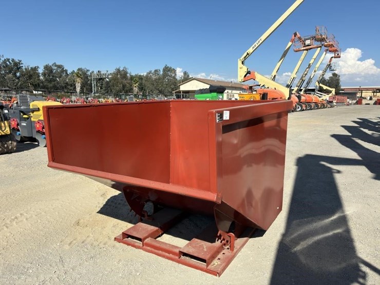 3yd-self-dumping-hopper-image-1