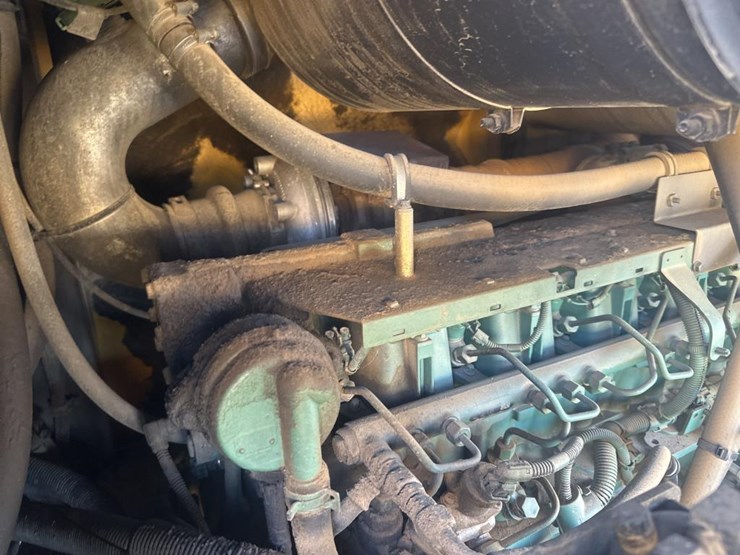2007-volvo-g946-image-54