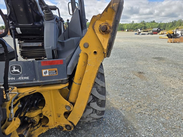 deere-310sl-image-31