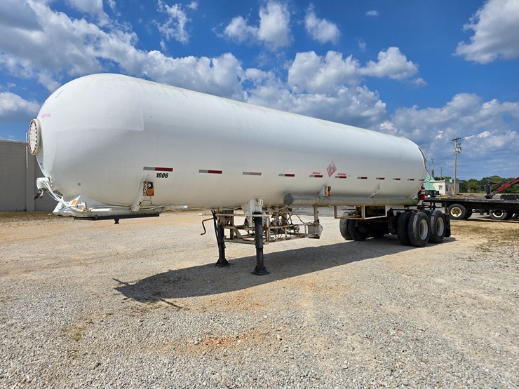 #16593-•-1970-mississippi-tank-company-gas-tank-trailers-image-4