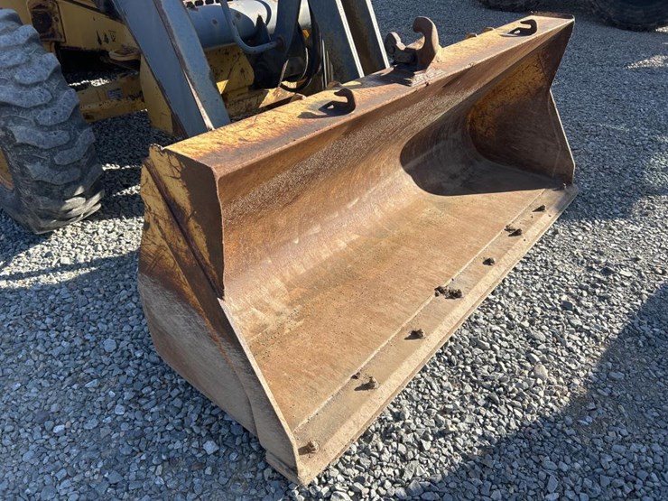 2008-deere-310sj-image-10