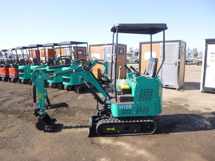2025-agt-h15r-hydraulic-excavator-image-5