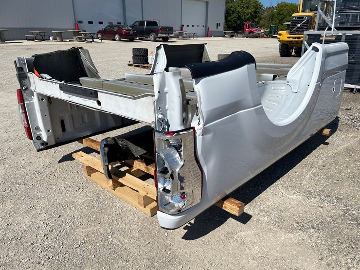 2017-ford-truck-bed-image-4