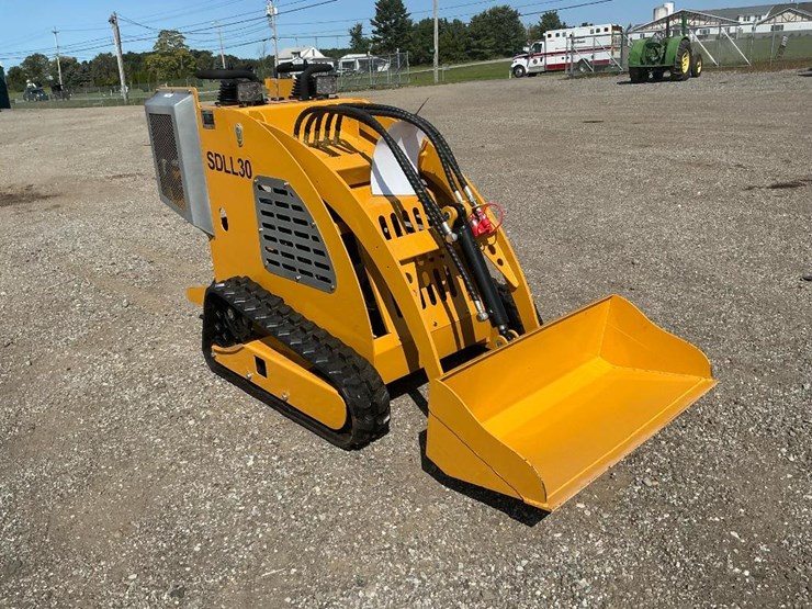 #1001-•-unused-sdll30-mini-skid-steer-image-7