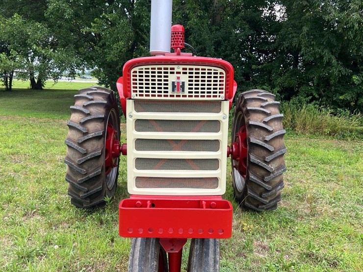 farmall-560-diesel-image-8