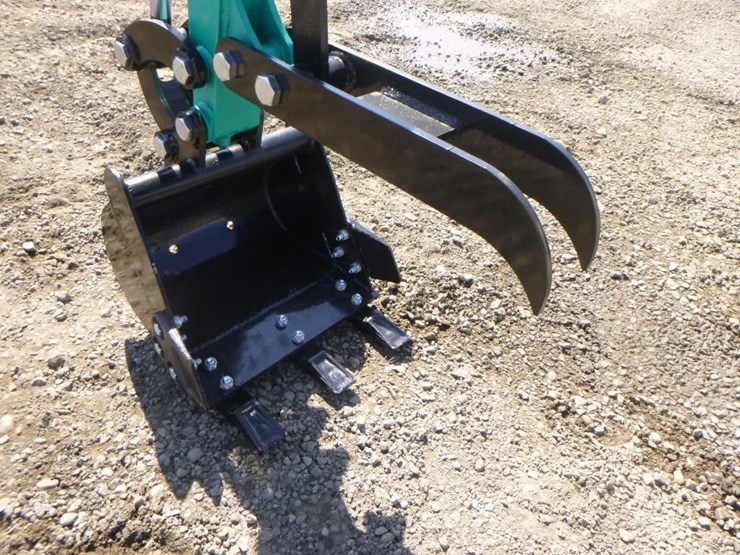 2025-agt-mh12rx-hydraulic-excavator-image-9