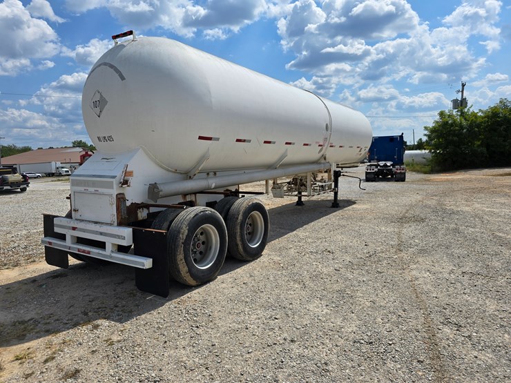 #16593-•-1970-mississippi-tank-company-gas-tank-trailers-image-33
