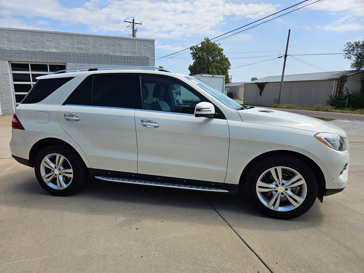 #18517-•-2013-mercedes-benz-m-class-multipurpose-vehicle-(mpv)-image-18