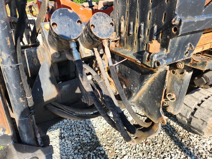 2013-ditch-witch-jt25-image-22