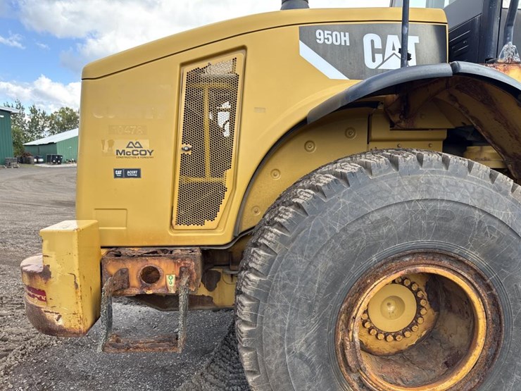 caterpillar-950h-image-30
