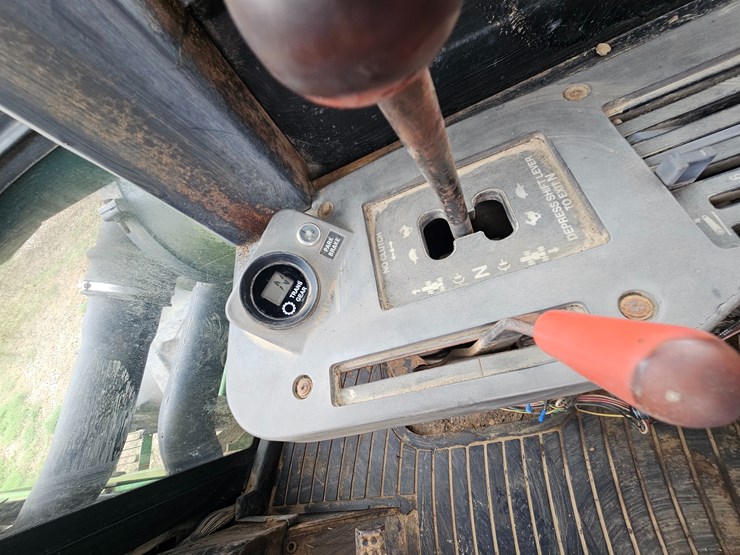 john-deere-8760-image-43