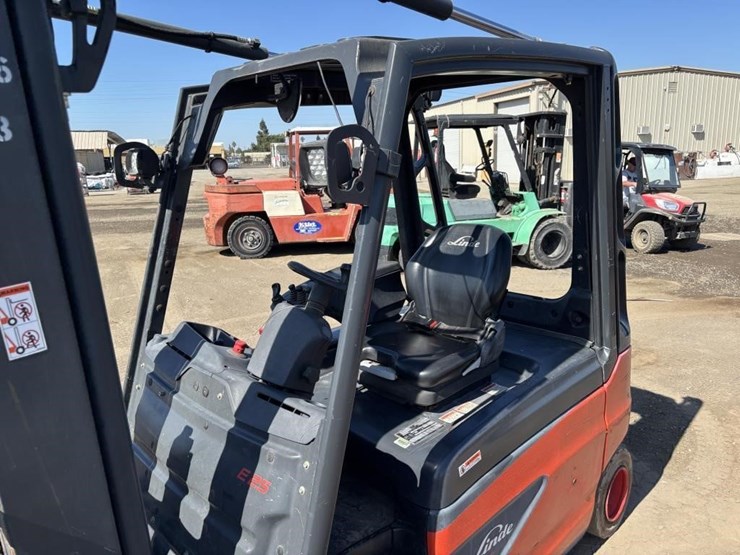 2016-linde-e25pl-forklift-image-17