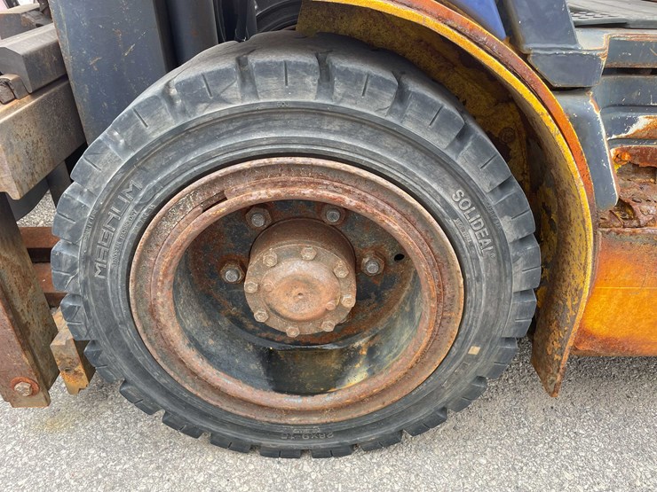 #1982-•-komatsu-forklift-(o4)-image-14