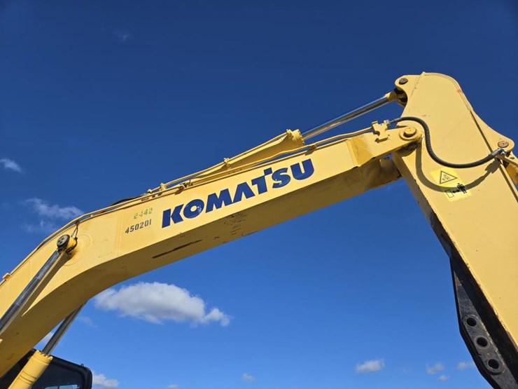komatsu-pc210-lc-10-image-25