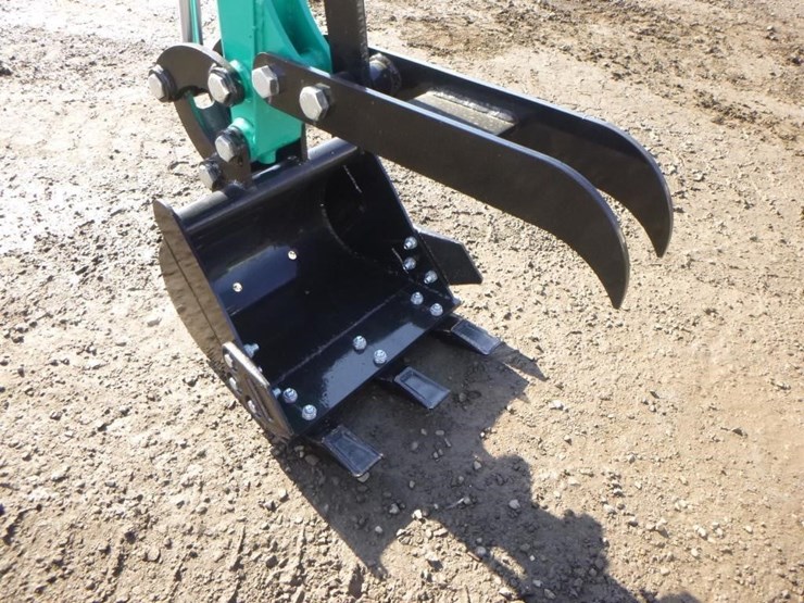 2025-agt-mh12rx-hydraulic-excavator-image-9