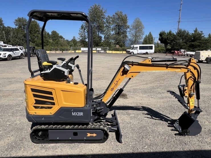 2025-cfg-mx20r-mini-hydraulic-excavator-image-3