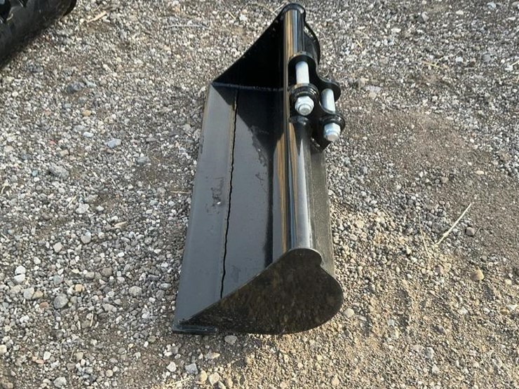 #2752-•-unused-2025-ir-80cm-toothless-bucket-image-3