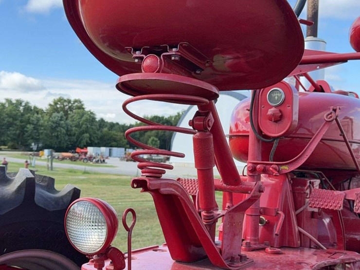 farmall-mv-image-47