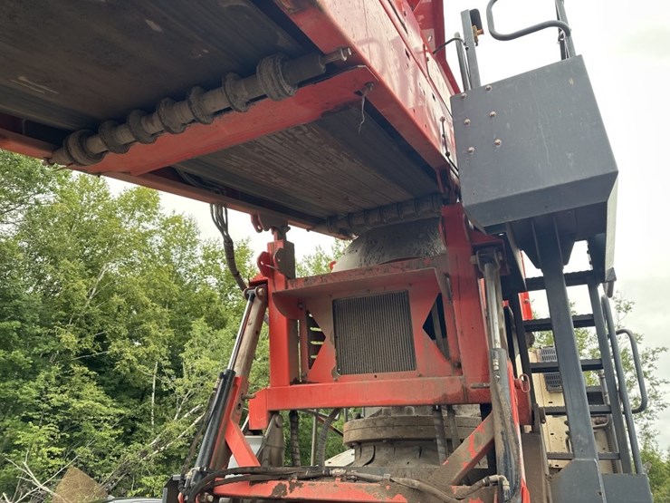 2017-sandvik-qs331-image-12