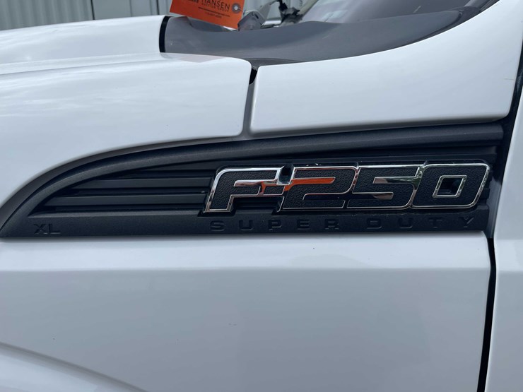 2014-ford-f250-image-39