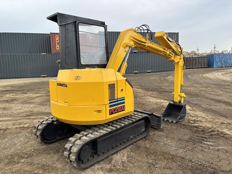 komatsu-pc28uu-image-3