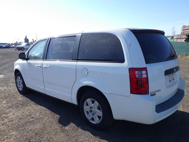 2009-dodge-grand-caravan-image-4
