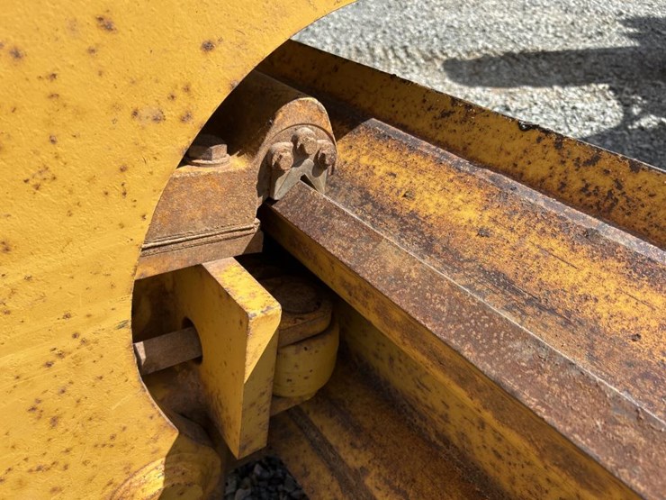 2001-deere-772ch-image-43