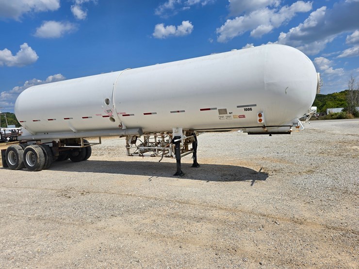 #16593-•-1970-mississippi-tank-company-gas-tank-trailers-image-51
