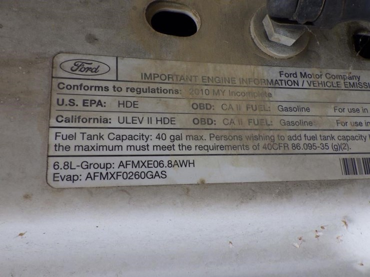 2010-ford-f350-image-15